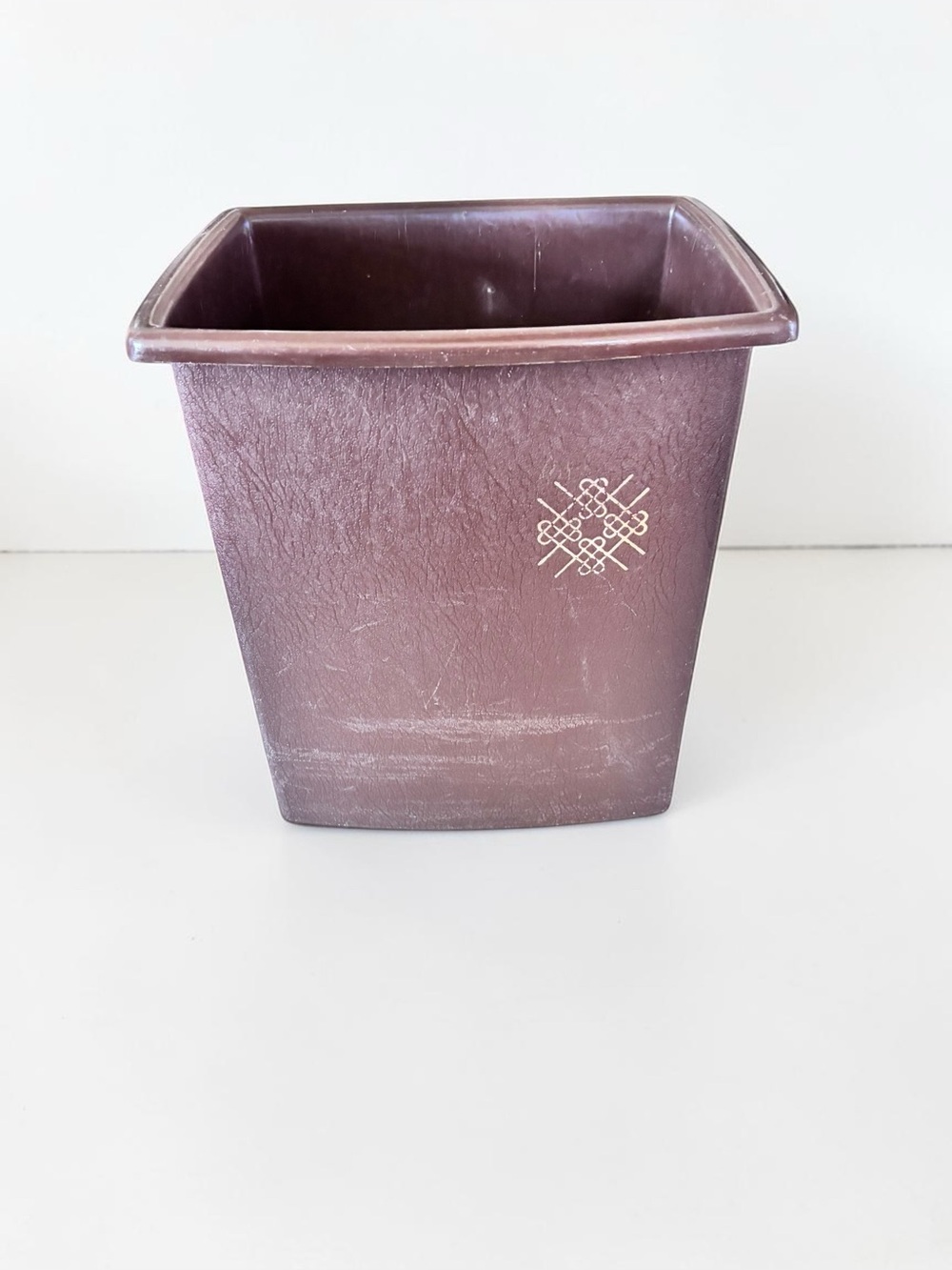 Vintage Brown Plastic Waste Basket Retro Office Bathroom Trash Can
